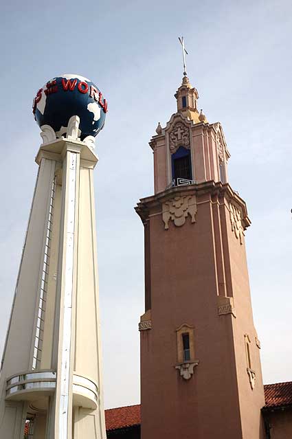 Church of the Blessed Sacrament (6657 Sunset Blvd)