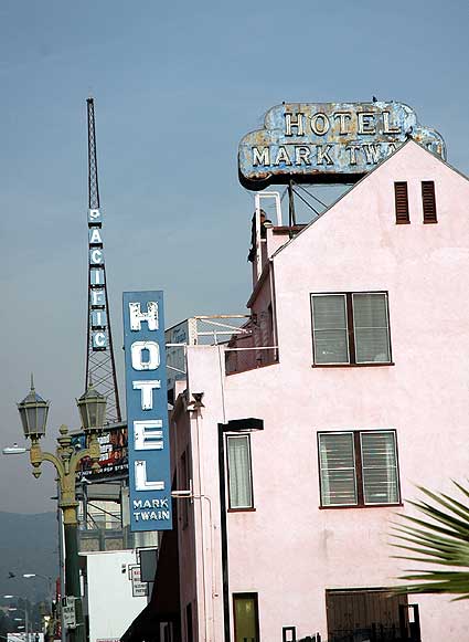 Mark Twain Hotel, Wilcox Avenue, Hollywood 