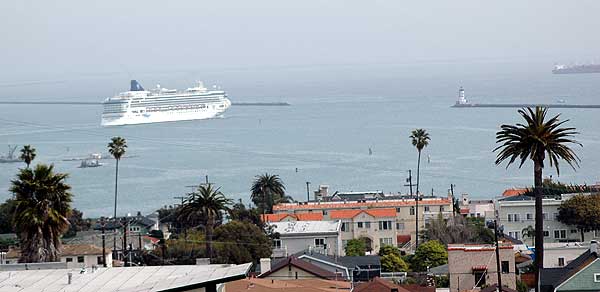 Angels Gate lighthouse, Los Angeles Harbor