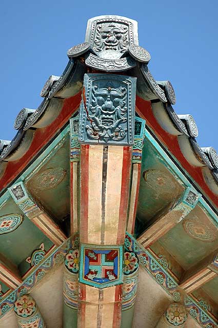 Korean Bell Pavilion at Angels Gate Park, detail