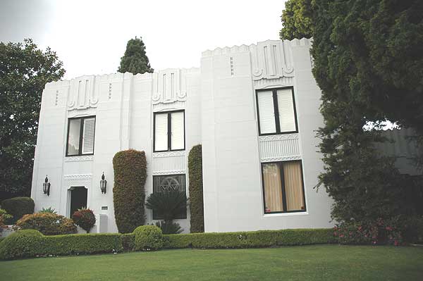 Smith House, Los Angeles, Zigzag Moderne