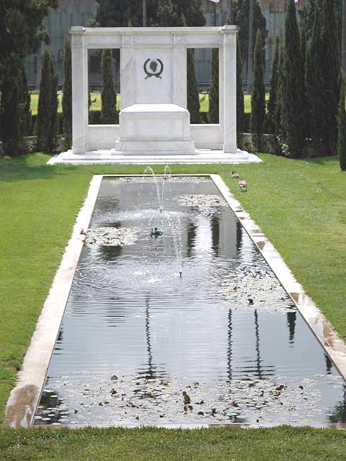 The tomb of actor Douglas Fairbanks and son...