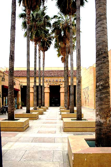 The Egyptian Theater, Hollywood
