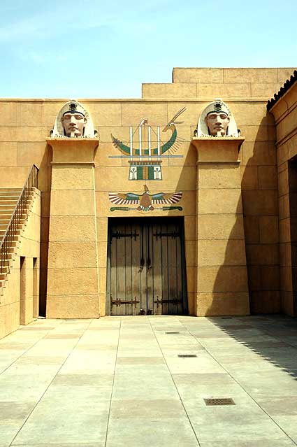 The Egyptian Theater, Hollywood