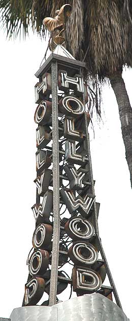 Marilyn Monroe statue on plinth, Hollywood Blvd