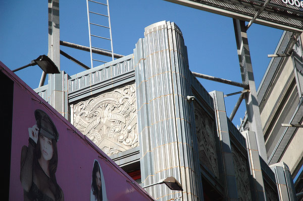 Angled walls on Hollywood Boulevard