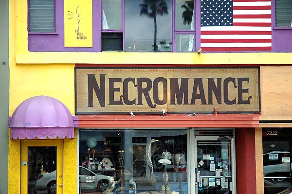 Melrose Avenue, Los Angeles, November 10, 2005