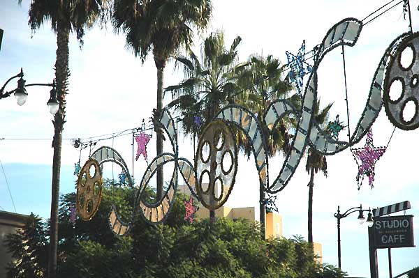 Hollywood Boulevard, late November 2005