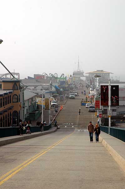 Santa Monica Municipal Pier, 1 December 2005 