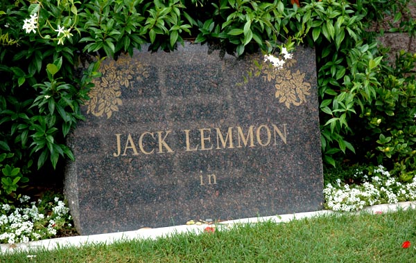 Jack Lemmon's tombstone -