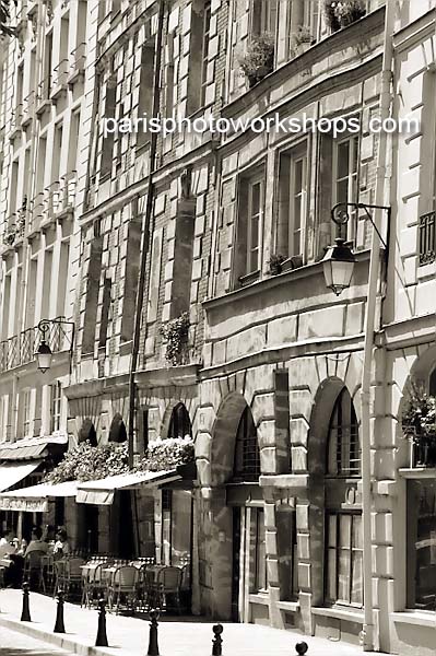 Crooked Paris Masonry