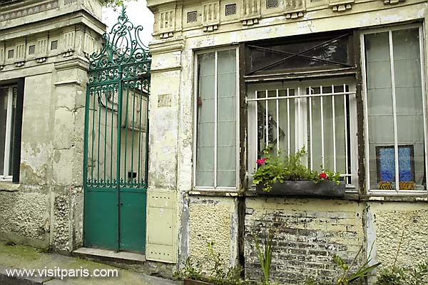Paris doorways - 