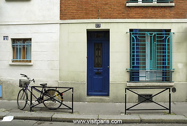 Paris doorways - 