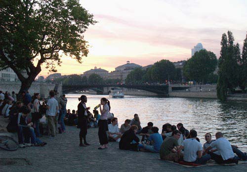 Friday night in Paris, 16 June 2006 -