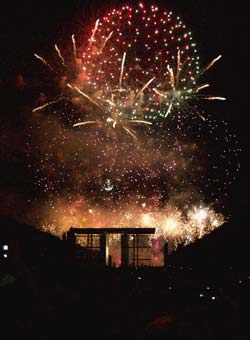 Bastille Day Fireworks, Paris 2006