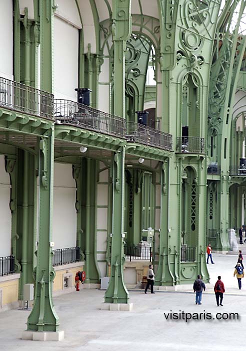 Paris: The Grand Palais, September 2005 