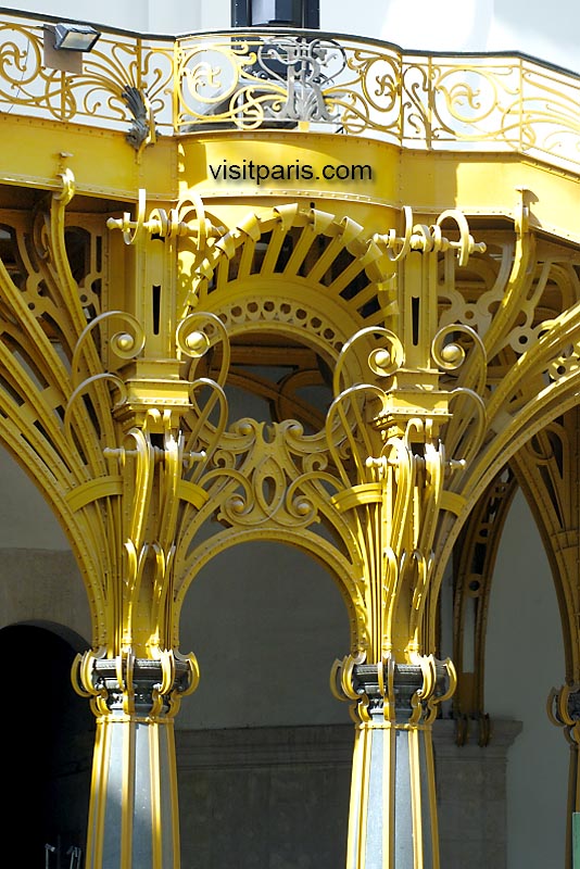 Paris: The Grand Palais, September 2005 