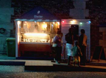 Paris Ice Cream Stand, August 2005