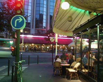 Quiet café moment, Tour Montparnasse, 9 July 2005