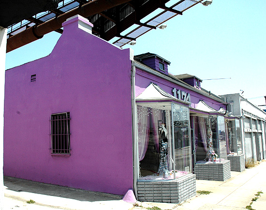 PINK WALL on La Brea 