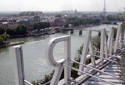 the Samaritaine department store ...