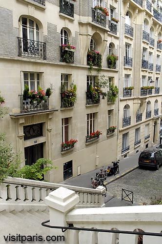 Paris street with flowers, November 2005