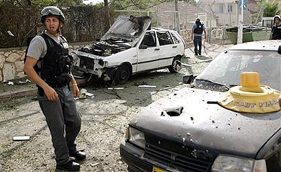 Katiusha damage in Nahariya (AP)