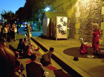 Street Theater, Paris, August 2005