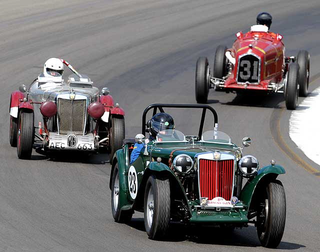 Mark O'Day's MG TC leads through the Boot 